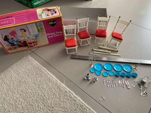 Amazing vintage Sindy boxed dining chairs and plates and cutlery etc. - box in excellent condition
