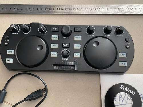 Envivo USB DJ Controller with software - nice