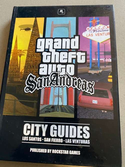 Grant Theft Auto San Andreas - Book with disc - GTA