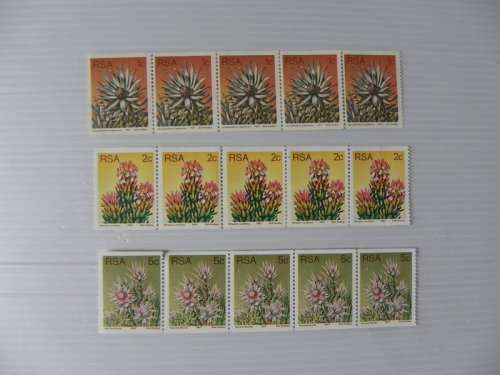 RSA 3rd Definitive Series (1977) - Proteas Coil Mint Set