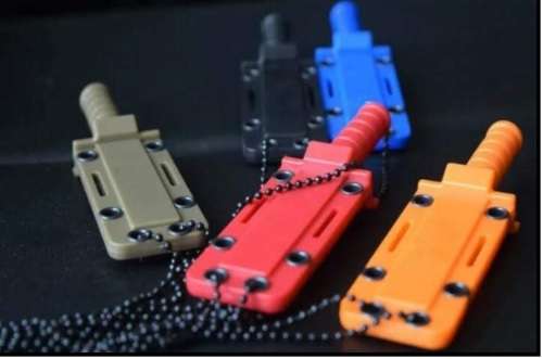 MINI NECK KNIFE WITH SHEATH R395.00