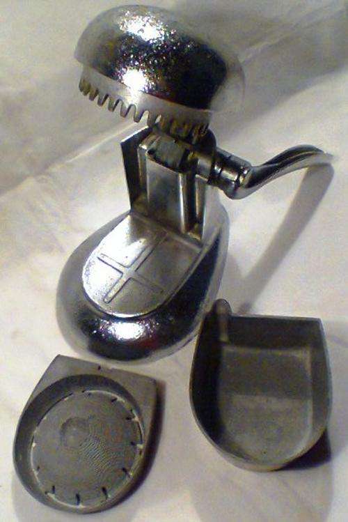 A Very Old Vintage Pewter Based "TILT TOP" Juice-O-Matic Mf Kansas City USA.