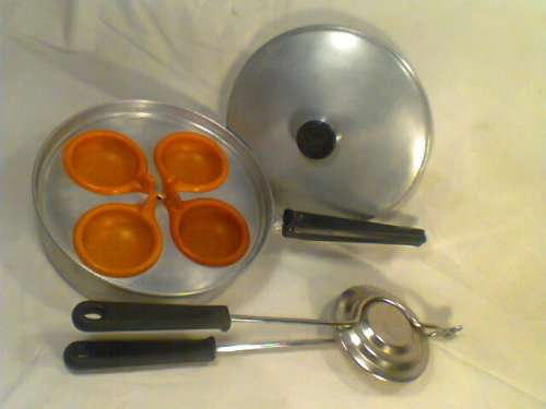 Old Vintage Retro out of Grannies Kitchen 4 Egg Boiler & a Jaffel Iron,Good second hand condition.