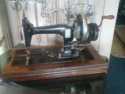 2 X Antique sewing machines. 100Yrs Old A "Jones Family C.S" & A Goricke, Both have needles.
