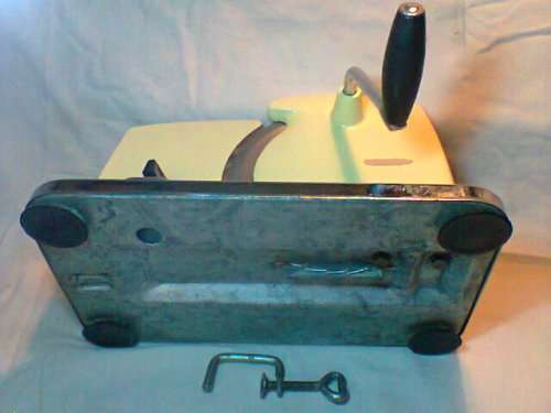 ENAMEL Scares Vintage "Pineware Stainless steel Blade" Bread cutter & bracket in excellent Condition