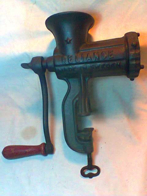 Scarce and a old Vintage No 10 "RELIANCE" Mincer.A kitchen display item. Excellent condition for Age