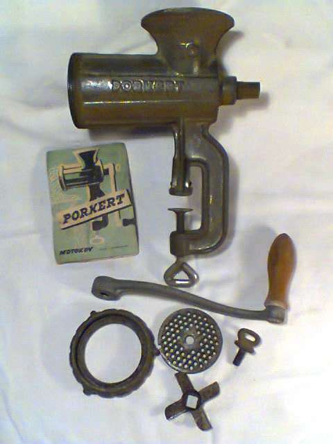 Rare Vintage old No 10 Porket Mincer. Made in Czechoslovakia with Manual. In 100% condition for Age