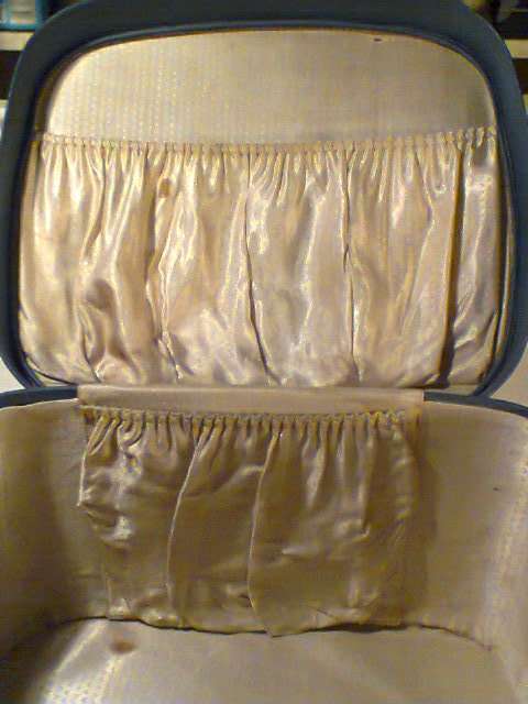 Old Vintage "Regal" Hat box Satin lined with compartments.Size:435mm Long x 415mm Wide x 235mm High