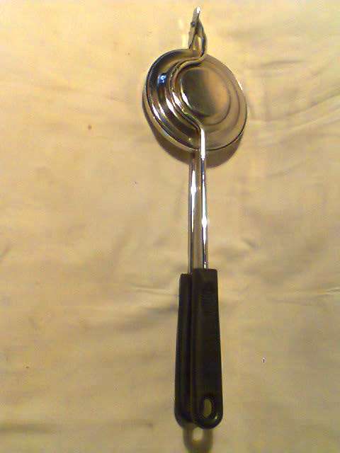 For the Collector.A Black grip Jaffle sandwich Toaster,Patent was applied for in used S/Hand Order.