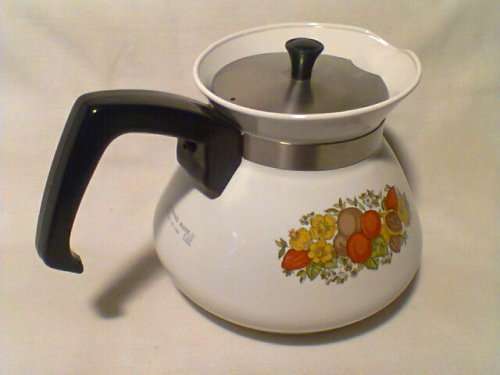 1950's Corning Ware 6 Cup Kettle made in USA. Very clean, unused. In excellent working Condition