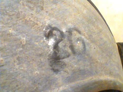 A Old Vintage 2 Gallon Galvanised Watering Can with Rose.Ideal for display.Sold as used second hand.