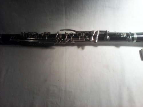 For the MAN Cave to display as a conversasional piece A Vintage "VITO Clarinet" in box Sold as used.