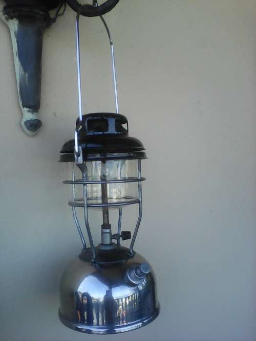 Awesome old "Tilley" Kerosene Storm Lantern 12Hr tank.Original Tilly glass. Sold as used Second Hand