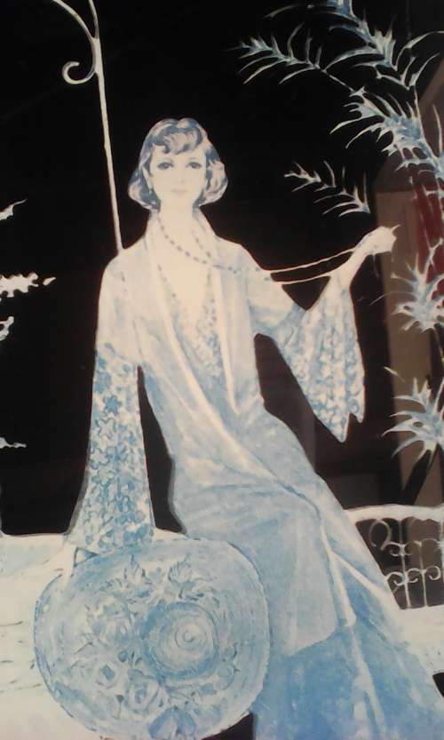 Awesome Lady with Hat motif Mirror for the young Ladies room. Size 380mm long x 280mm Wide.