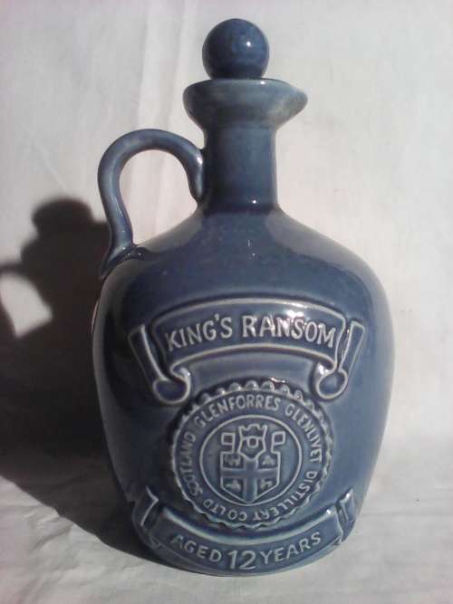 A Awesome"King's Ransom"12 year old Scottish Whiskey Bottle, in excellent condition. Sold as S/Hand.