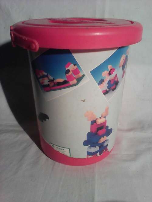 A Job Lot of Carry Lego Bucket full of Lego set's to build Frame's and Building Blocks,Signs Etc.