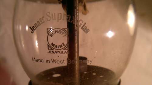 A 1953 Model 241G in Original comdition. Coleman Kerosene Lamp with glass. Sold as used Secondhand.