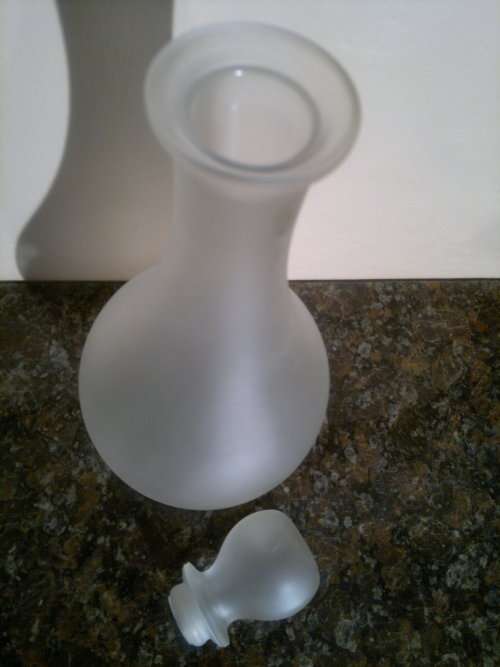 2 x Vintage Frosted Glass Items. A Frog with Bird motif & a decanter both are clean No cracks at all