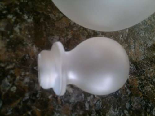 2 x Vintage Frosted Glass Items. A Frog with Bird motif & a decanter both are clean No cracks at all