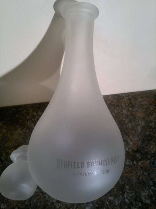 2 x Vintage Frosted Glass Items. A Frog with Bird motif & a decanter both are clean No cracks at all