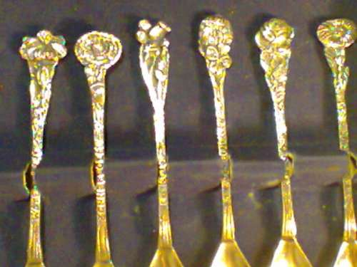 1950's Holland " Selecta " Nieuwzilver Wedding Present. 6 Flower's of the Month Spoon's. Boxed