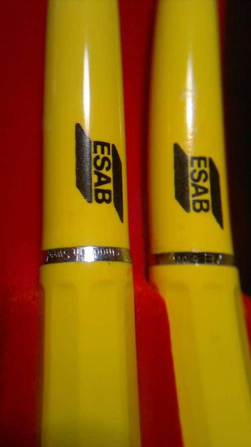 Collectible + - 1960's"Ballograf" Yellow Set.Both writing the ball pen & pencil set in original box.