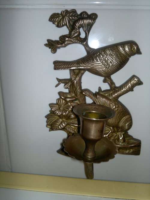 A solid brass attractive Bird motif Candle Holder. Wall Hanging & it's 175mm long.