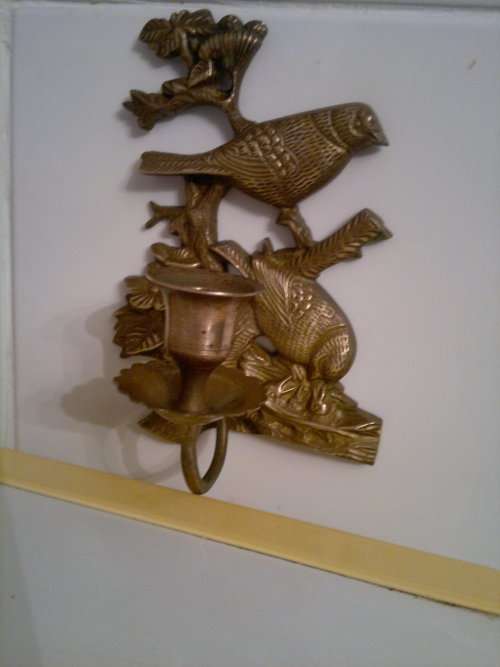 A solid brass attractive Bird motif Candle Holder. Wall Hanging & it's 175mm long.