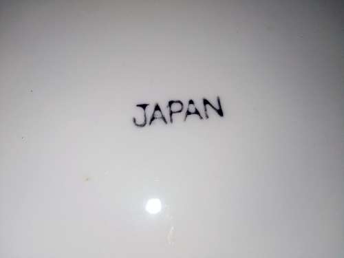 A Collectors dinner Plate. Willow. Mft: Japan. Blue & White. Reduced Shipping R110.00