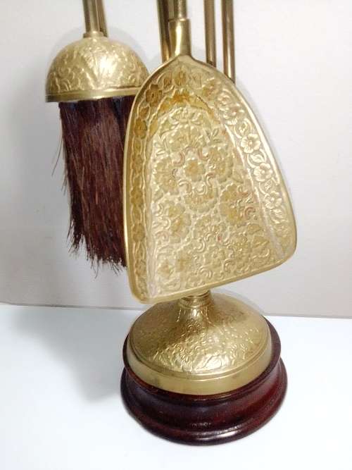 Ideal for that Rustick Fire place. Ornate & Heavy Solid Brass Fire Irons complete on matching stand.