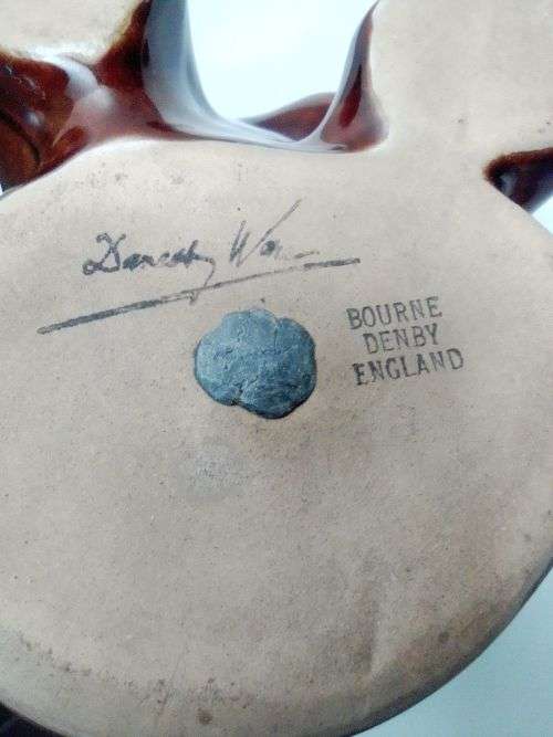 Est 1930s Byngo DOG Bourne Denby Art Deco England Door Stopper 3.5Kgs & in very good condition.