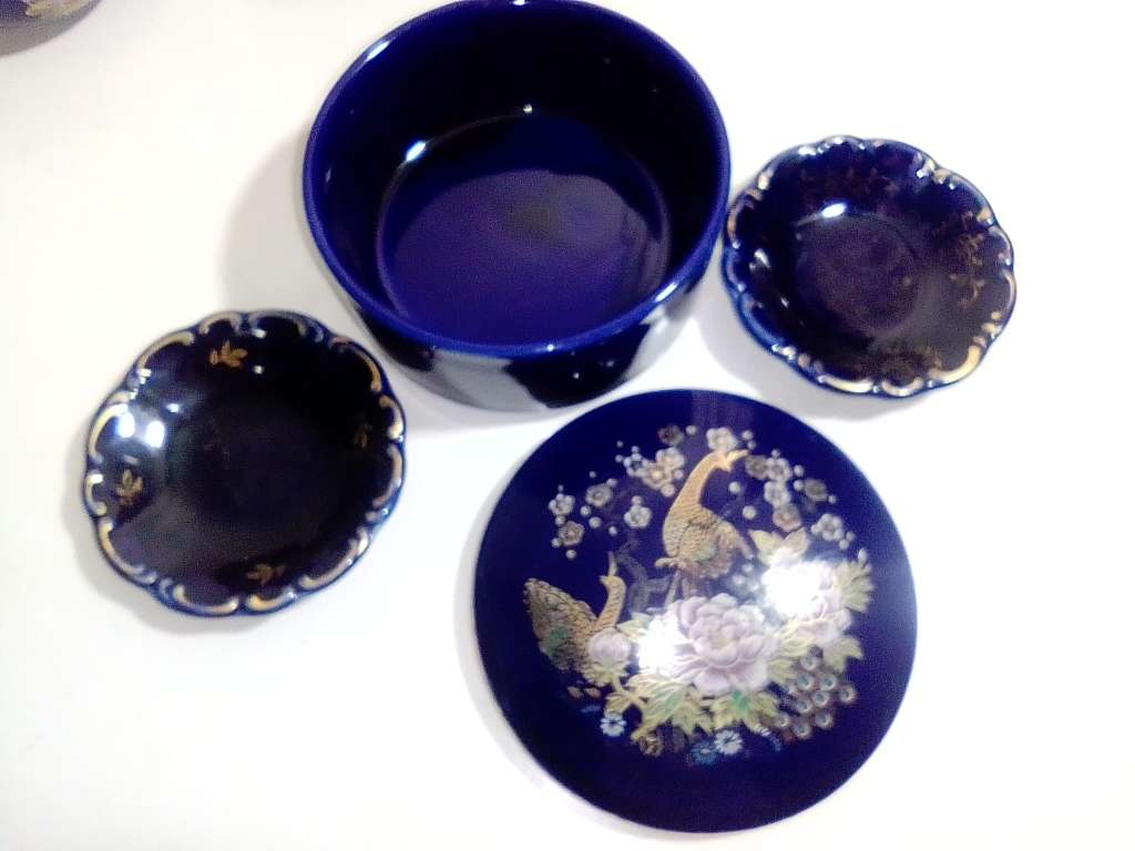Cobalt blue porcelain, 4 x Sencha Cups, Trinket Box & bowl, 2 Lindner Kueps Bavaria Germany Saucers.