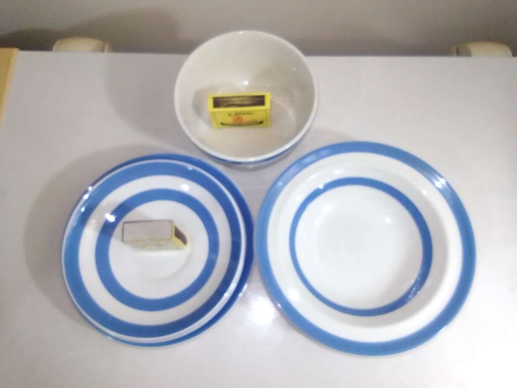 TG Green 6 Cornish Kitchen Ware items, 2 bowls, 1 saucer, 1 Sugar Bowl & Spoon