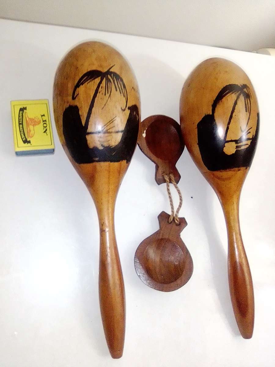 Old Vintage set. 1950's Mexican hand painted Castanets and Maracas and two  stick's..