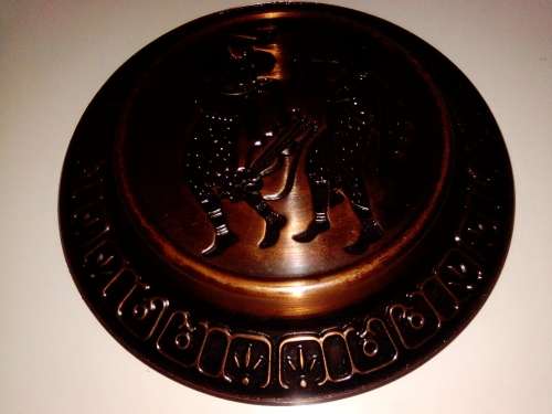 Bronze Wall plate with Roman motif. Ideal display item.