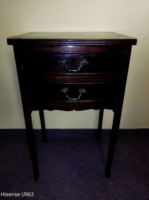 A Beautiful large vintage Two Draw Cutlery Cabernet.Plus 2 set's Wedding Cake Utensils