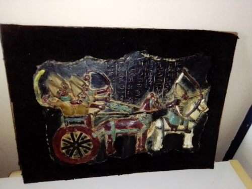 Antique Soldiers at war in a chariot plus Worrior on horse. Cast in a hard composite metatial.