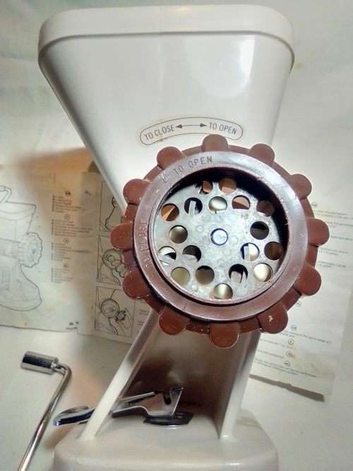 In Good working order. Original box. Prestage Mincer made in ITALY. hand driven, table suction.