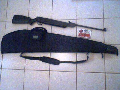 A Hatsan Air Gun With Carry Bag, Mod 70 , 4.5mm Caliber. 1,000 Ft/s or Muzzle velocity 300M/s