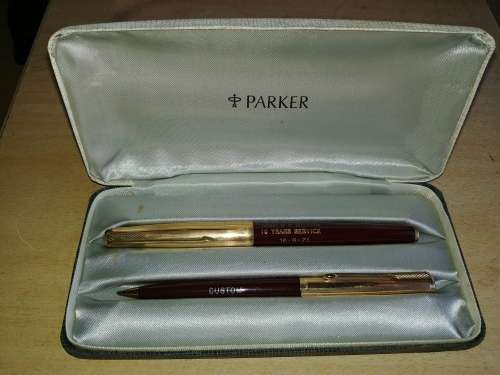 Parker pen and Pencil set issued to person for 10 Years of Service in 1971