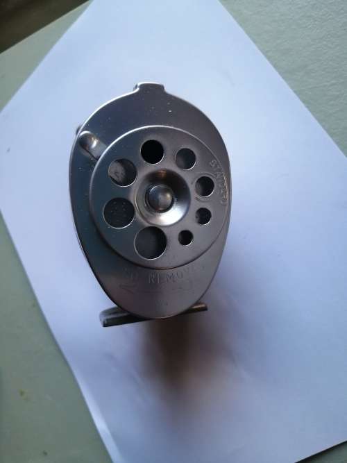 Vintage old school pencil sharpener in perfect workin condition
