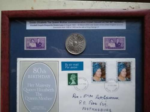 The Queen Mother 80th birthday commemorative set with Commemorative Crown issued on her Birtday
