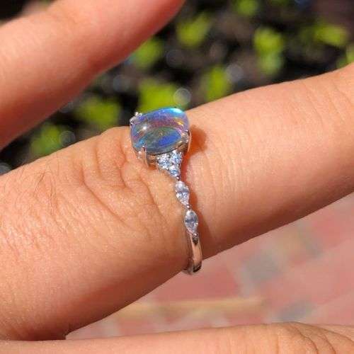 The S925 Sterling Silver Oval Moonstone Ring With Olivia Band