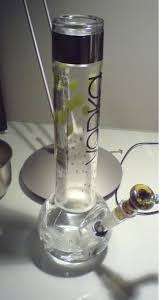QUALITY ROOR BRAND THICK CLEAR GLASS BONG WITH ROOR PRINT
