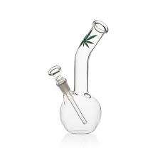 BRAND NEW JUST ARRIVED IMPORTED..CLEAR GLASS BONG ( EASY TO MAINTAIN AND ADD ADDITIONAL PIECES)