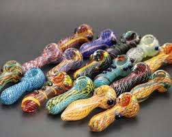 MAGIC WAND COLLECTIBLE HANDMADE THICK & DURABLE GLASS PIPES