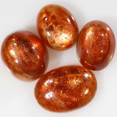 Sunstone Oval 10.1 - 8.1 mm and 3.365cts