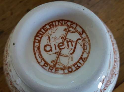 2 x Voortrekker Groot Trek commemorative bowls with saucers