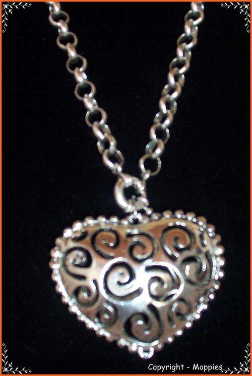 Tibetian silver heart pendant and chain
