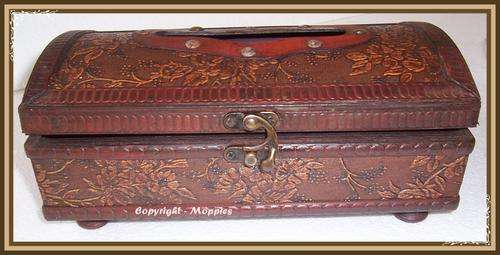 Tibetan handcrafted wooden tissue box